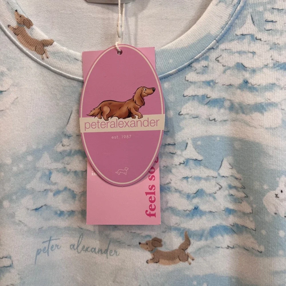 Peter Alexander Long Sleeve Night shirt Winter Wonderland Dog Print Size Medium‎